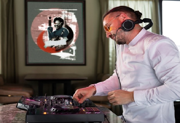 The Art of the DJ Set